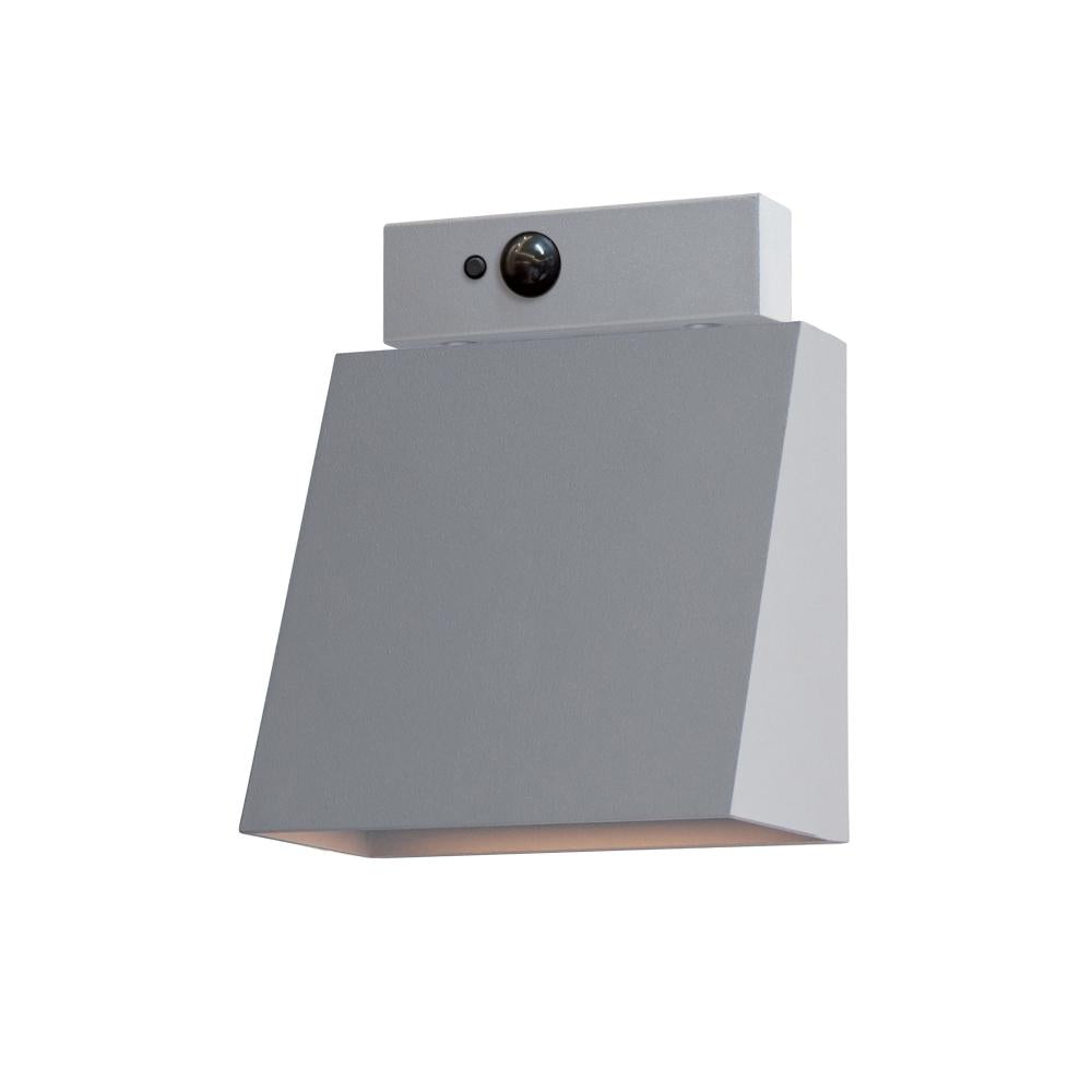 Maxim Lighting 52120SV/MSP Pathfinder 5.5 Inch Outdoor Wall Lantern – Silver