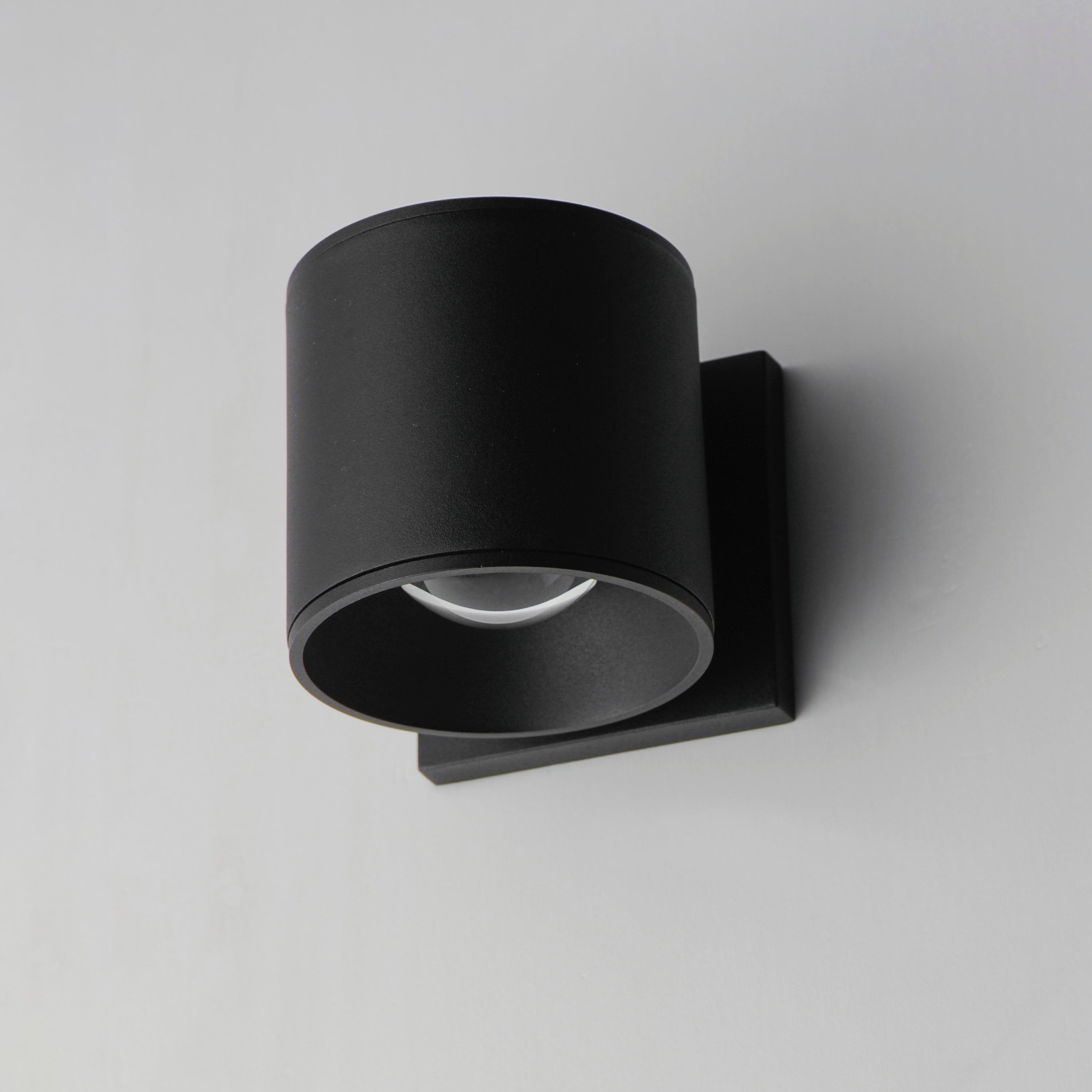 Stout-Wall Sconce