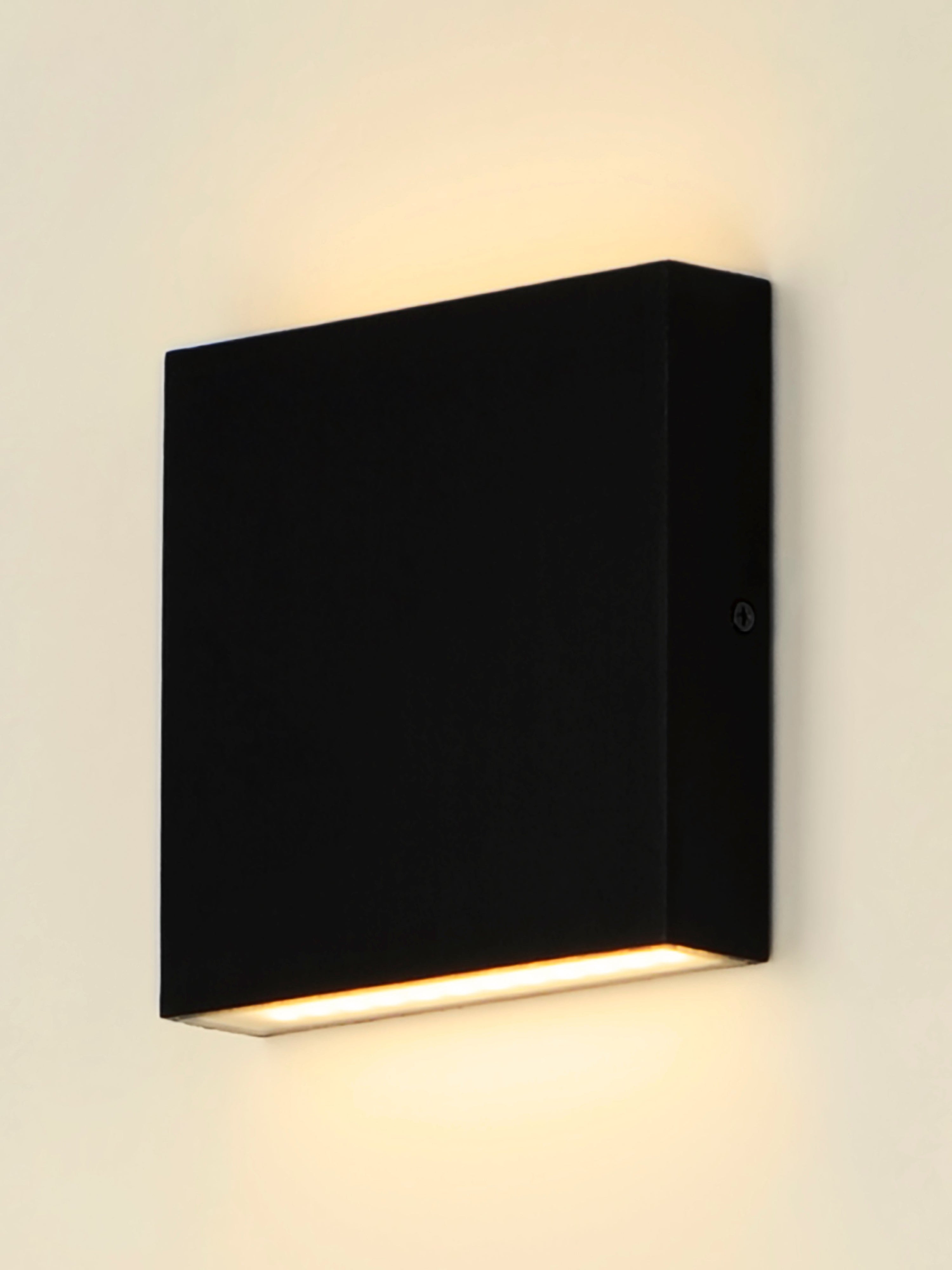 6.25 Inch Outdoor Wall Light – Black
