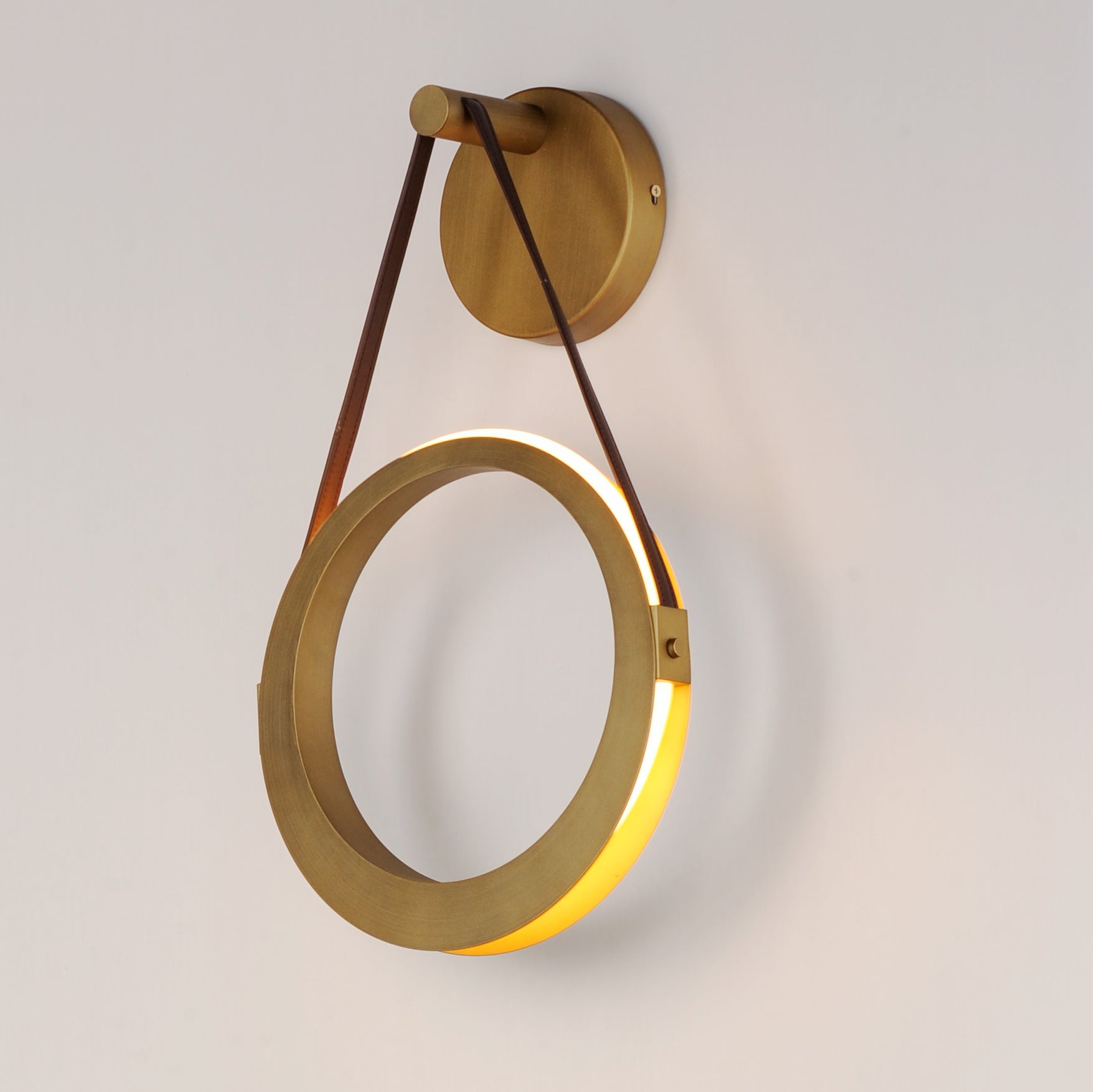 0 Inch Wall Sconce – Natural Aged Brass