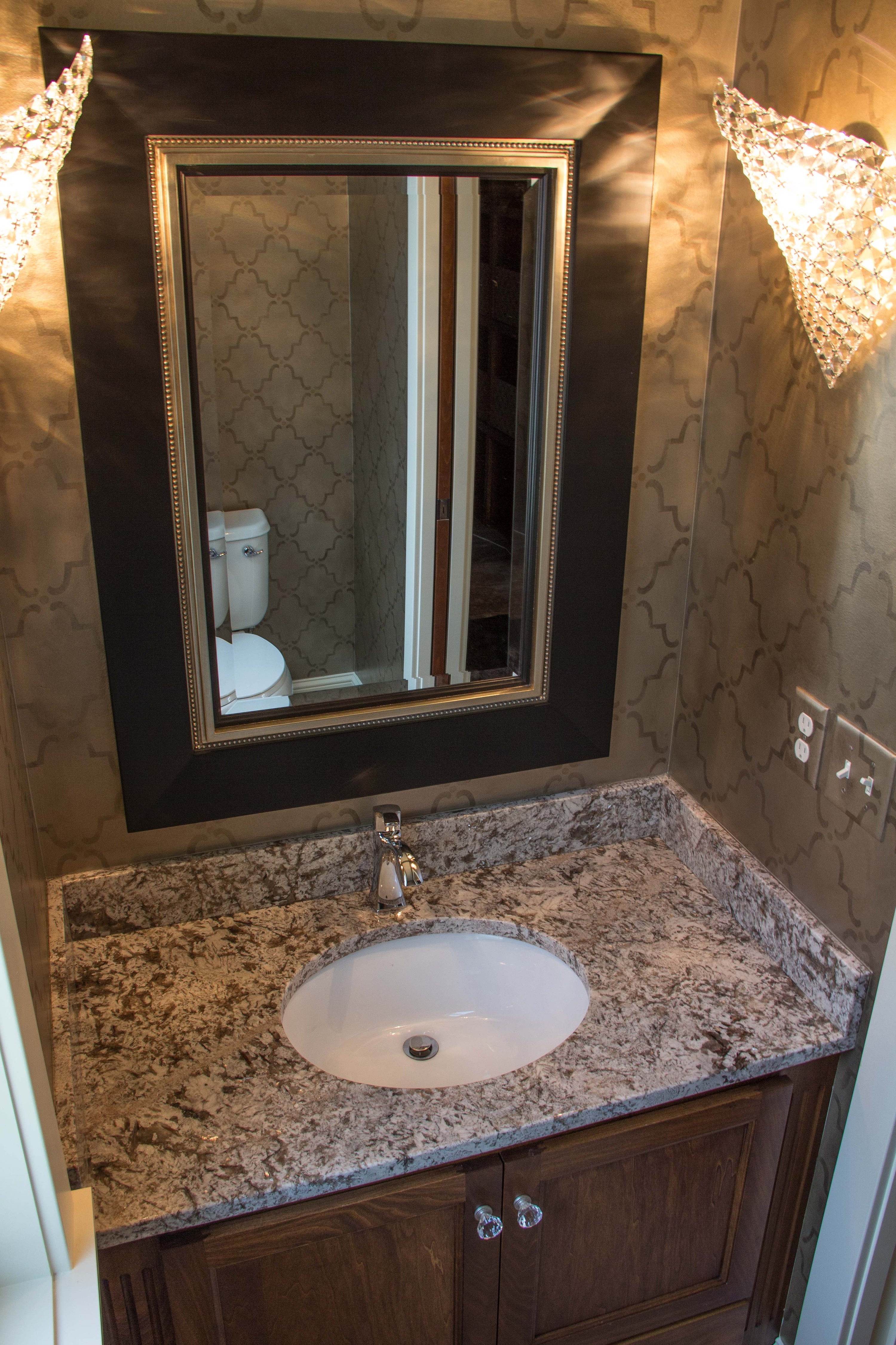 0 Inch Wall Sconce – Polished Chrome